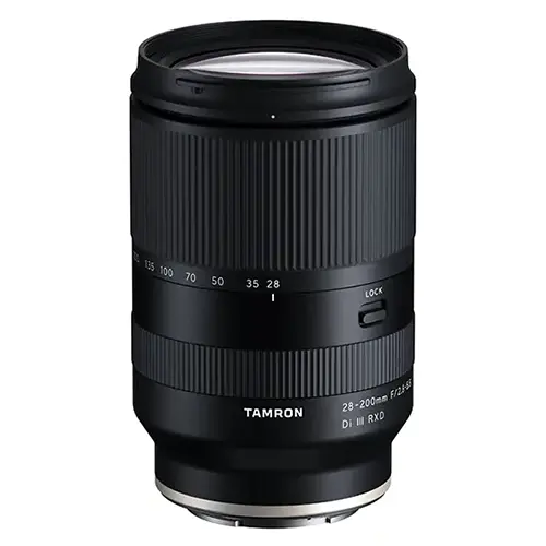 28-200mm F/2.8-5.6 Di III RXD